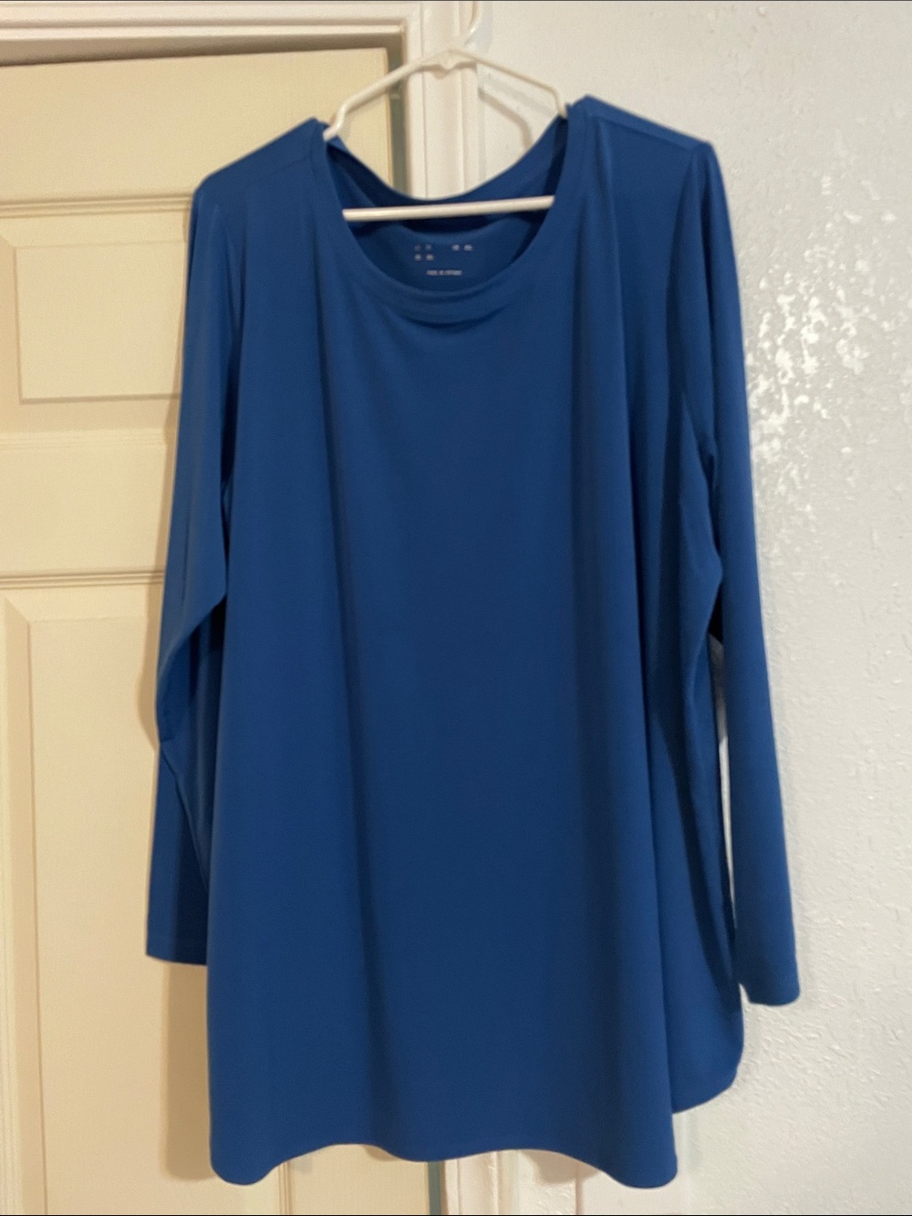 Susan Graver Royal Blue Lightweight Blouse